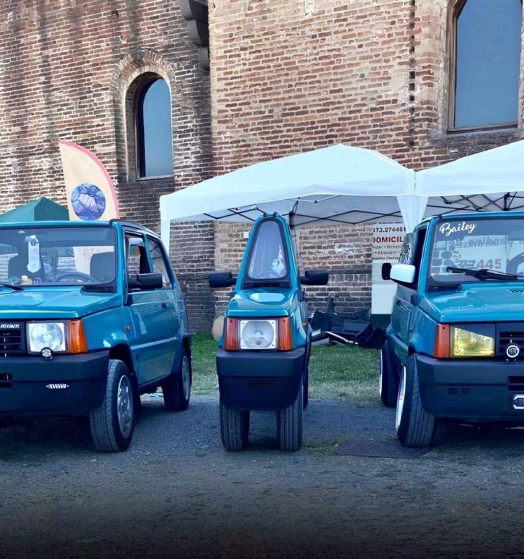 Karikatürden fırlamış gibi! 50 santimetrelik araçla park sorunu tarihe karışır 1